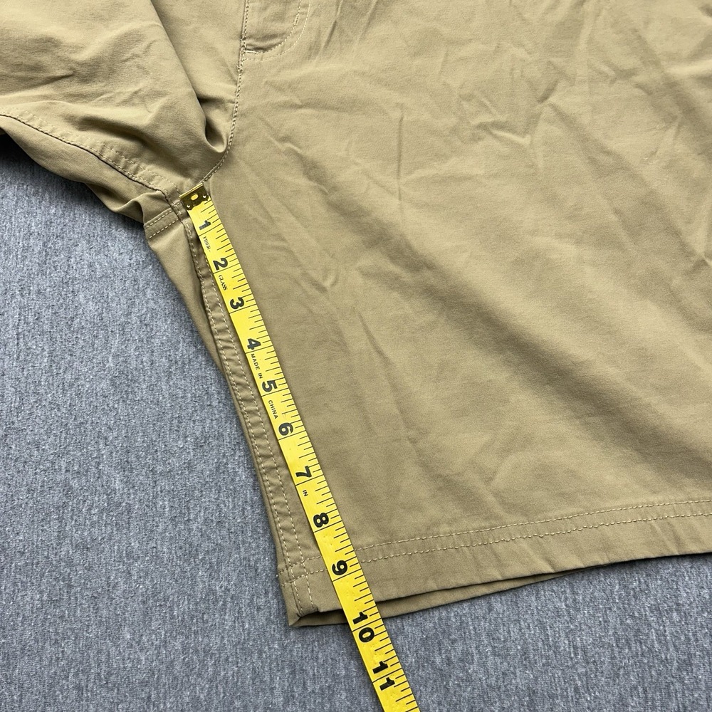 Eddie Bauer Travex Shorts Men's 44 Khaki Flat Front 10" Inseam Outdoor Hiking - Picture 4 of 15